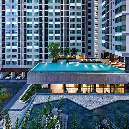 The Base Central Pattaya Luaran gambar