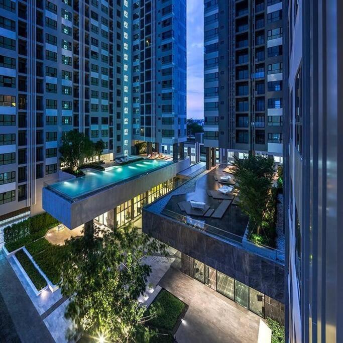 The Base Central Pattaya Luaran gambar