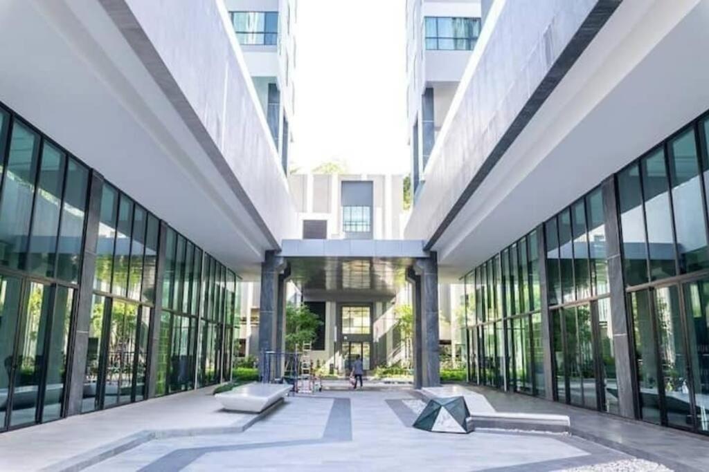 The Base Central Pattaya Luaran gambar