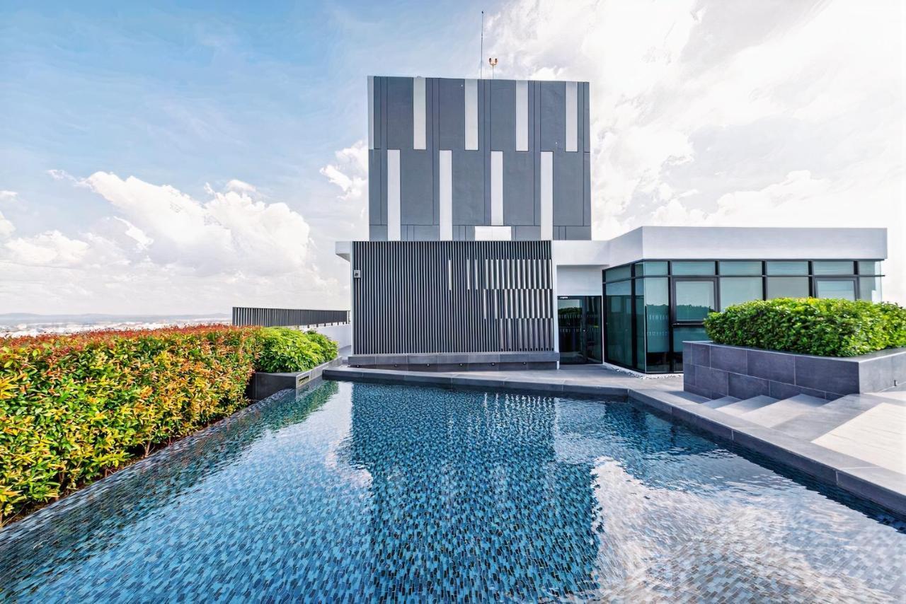 The Base Central Pattaya Luaran gambar